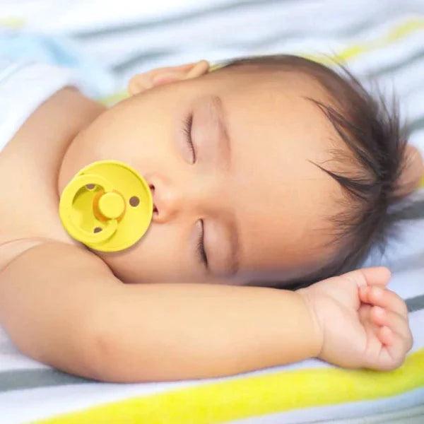 A pacifier for a newborn baby - Kidealo