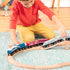 B.Toys: tren magnético de madera y ruedas