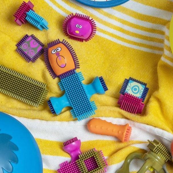 B.Toys: mega construction set of hedgehog blocks Spinaroos - Kidealo
