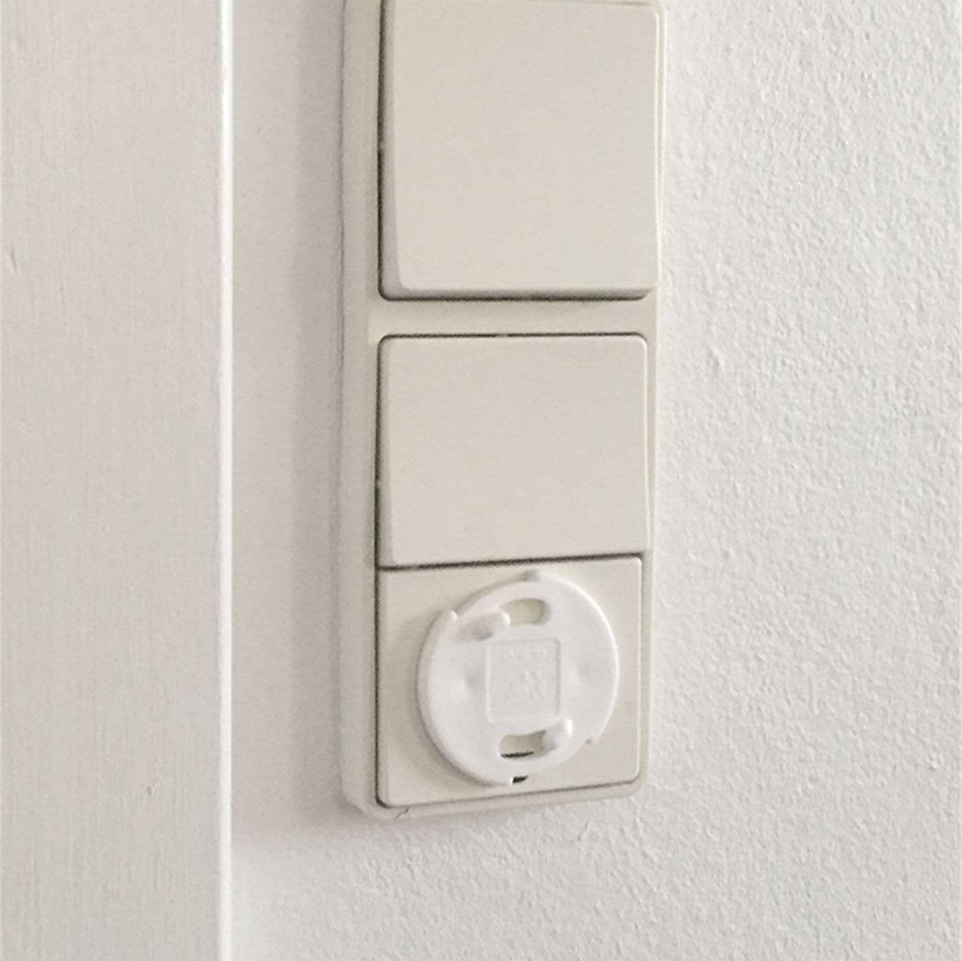 Baby Dan: Safety Plug electrical outlet plugs