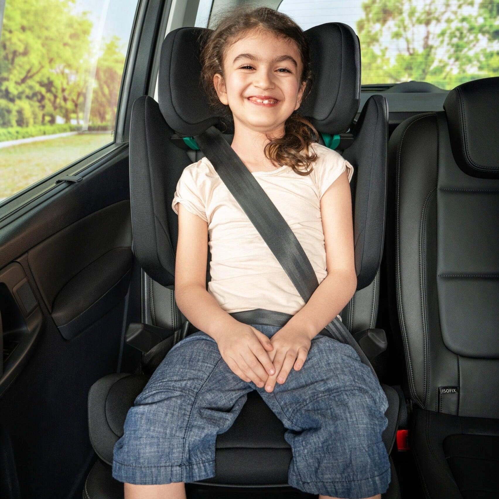 Britax Römer: Kidfix M i-Size 15-36 kg car seat