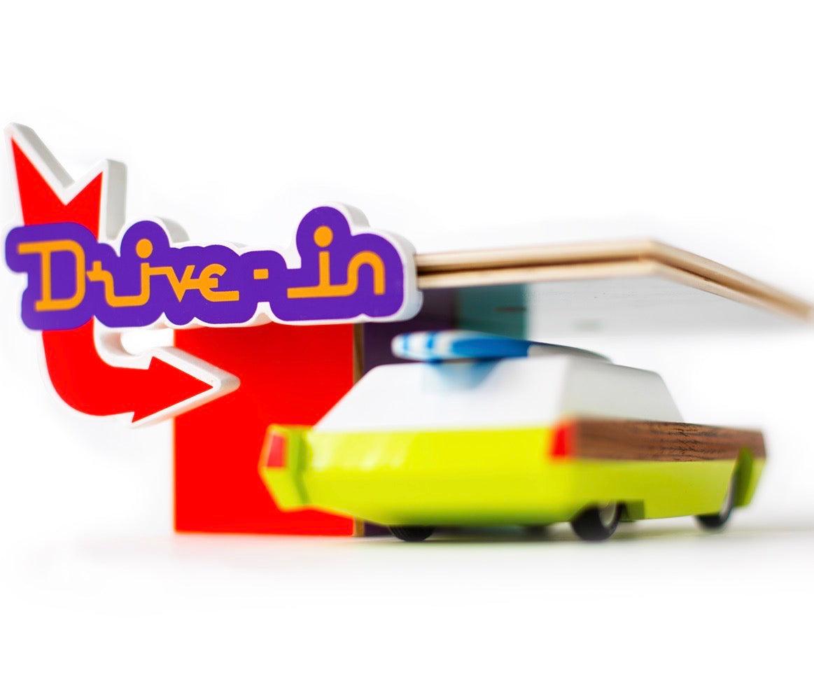 Candylab Toys: Drive-In-Gebäude