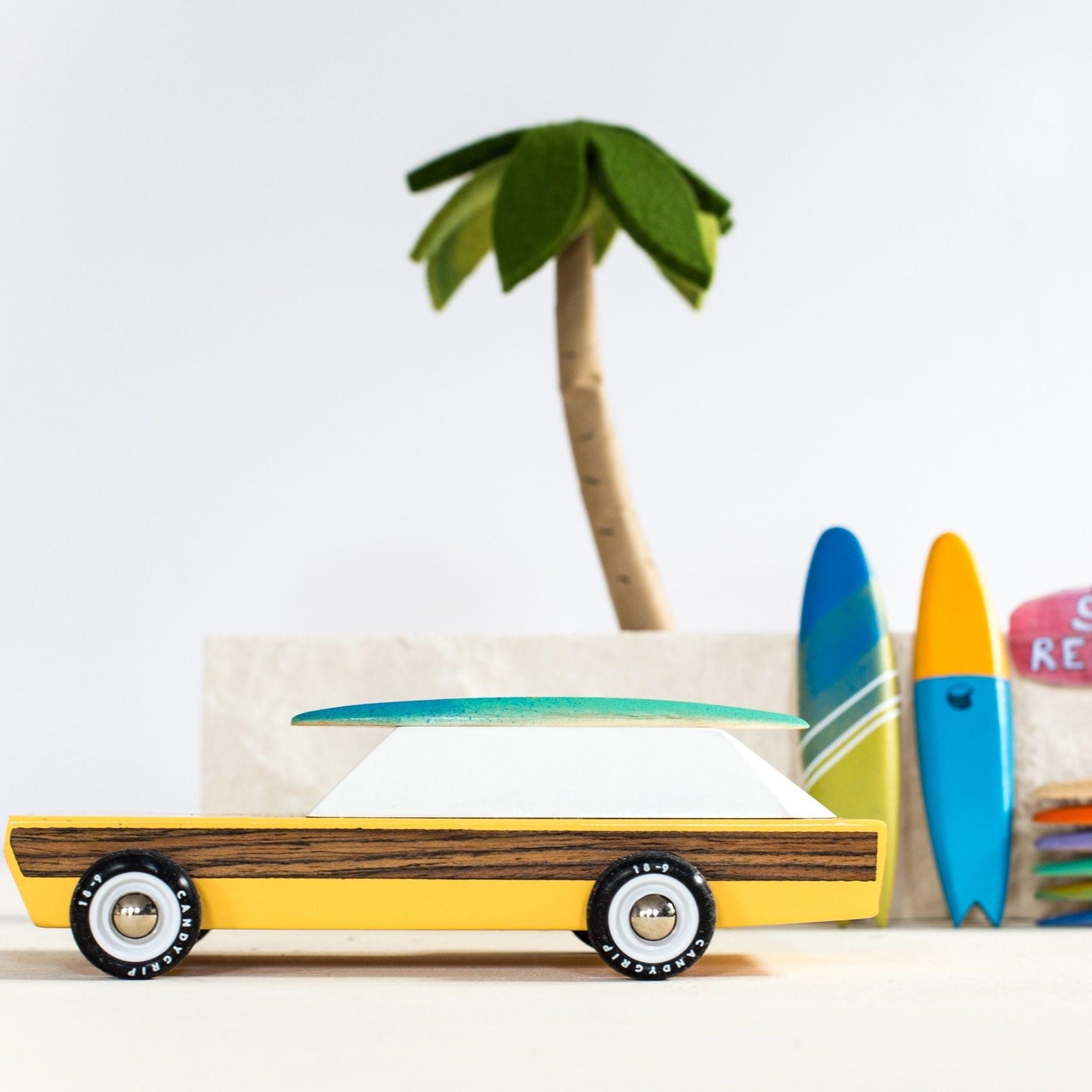 Hračky Candylab: Dřevěné auto Americana Woodie