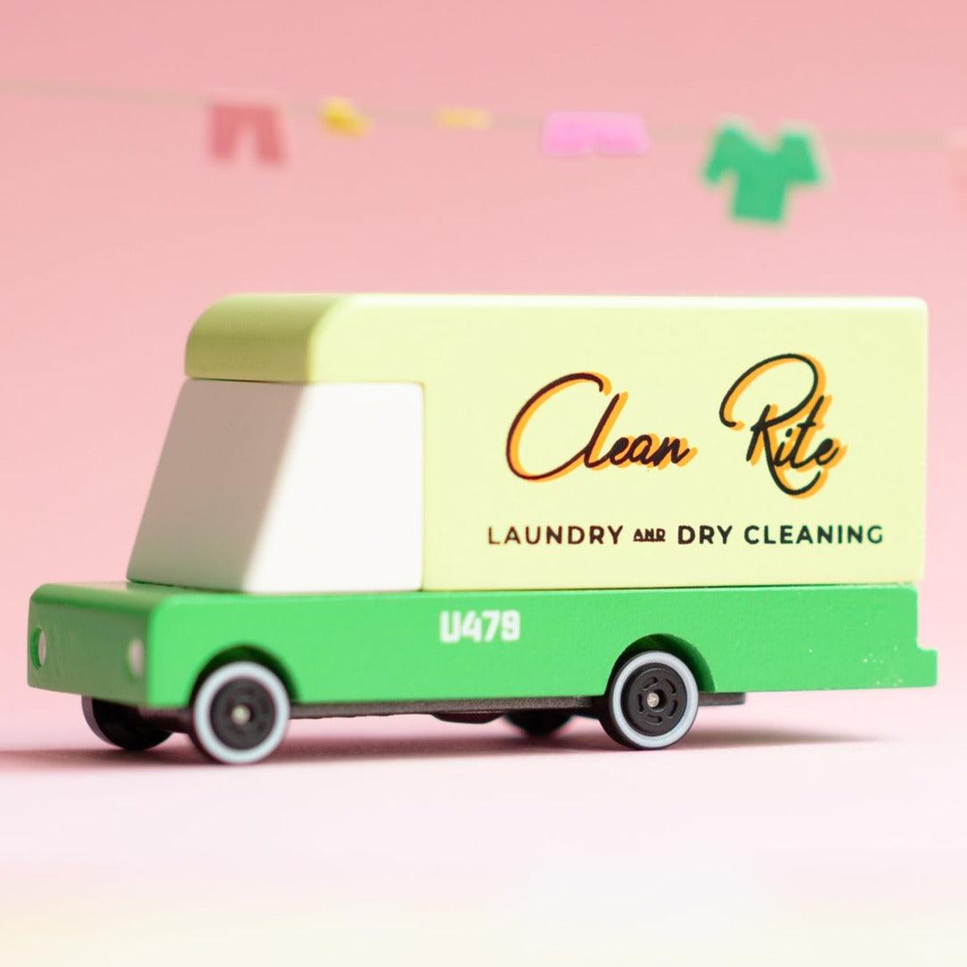 Candylab Toys: дървен ван за пране