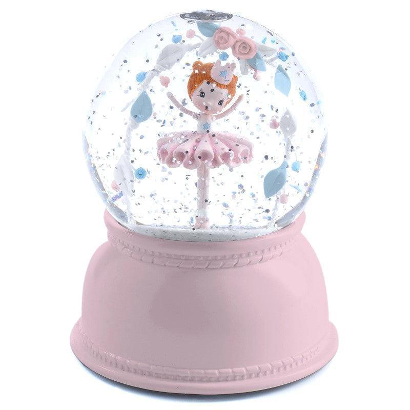 Djeco: ballerina lamp/snow globe - Kidealo