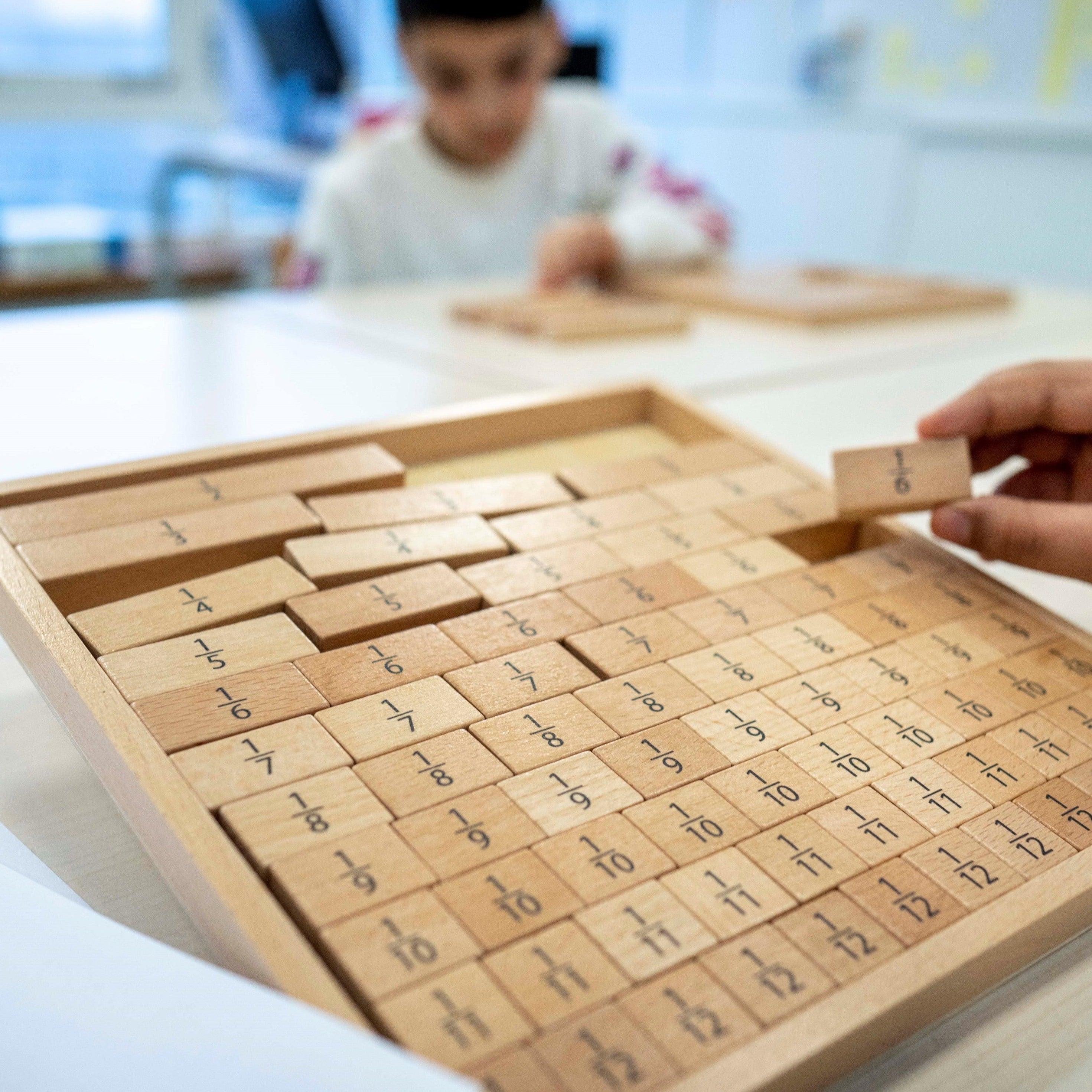 Educo: Blocs de fractions d'aide aux mathématiques en bois en bois