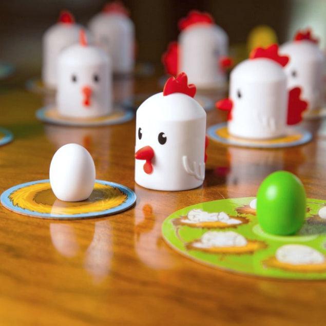 Fat Brain Toys: memory game chicken coop Peek-A-Doodle-Doo - Kidealo