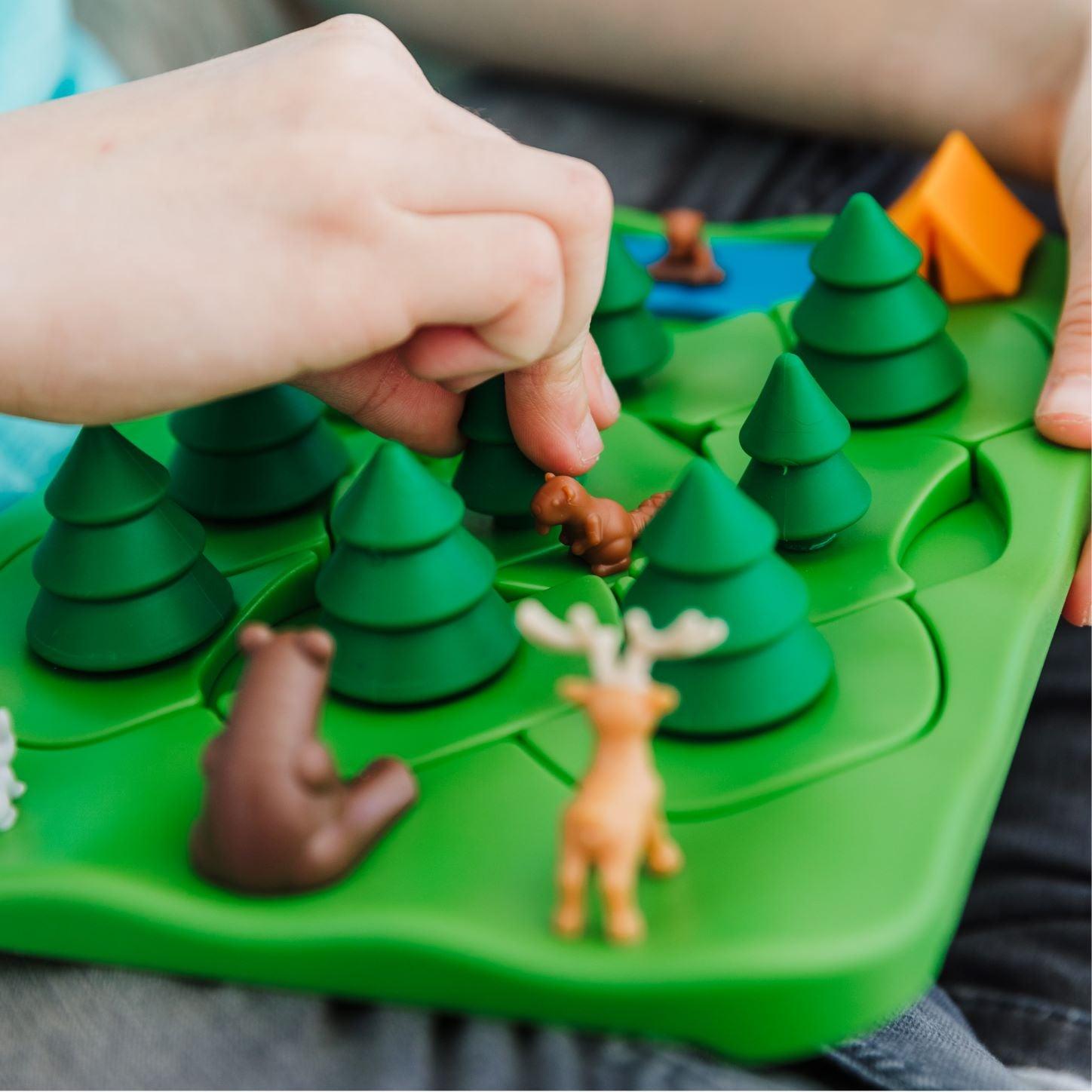 IUVI játékok: A társasjátékok medve az erdő intelligens játékaiban