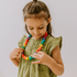 „JellyStone Designs“: karolių silikono karoliukai vaikams princesė ir žirnių karoliai