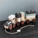 Vaikų koncepcija: medinis traukinys su blokais neo