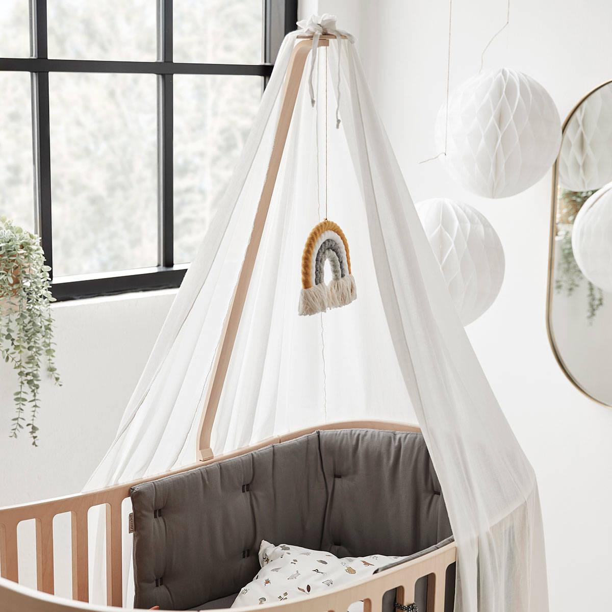 Leander: Classic crib canopy