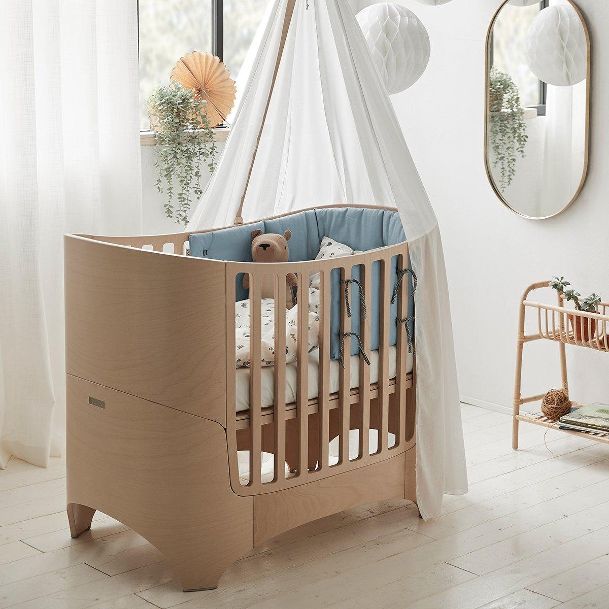 Leander: Classic Baby-Junior Crib 0-7 ani