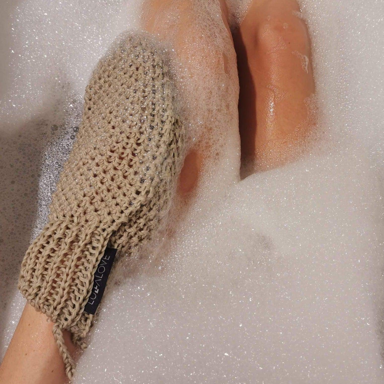 Lullalove: scrubbing and massage glove Flax Natural