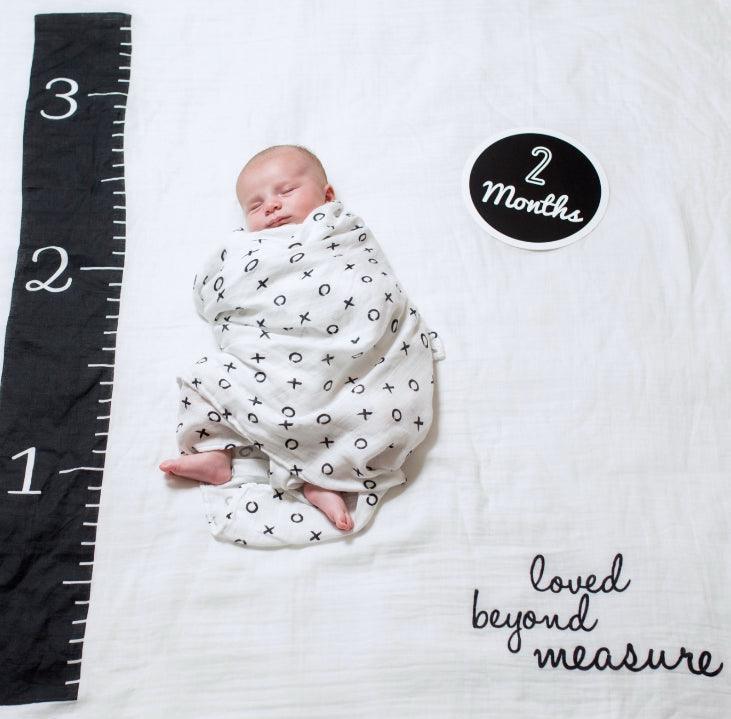 Lulujo: Loved Beyond Measure blanket and photo cards - Kidealo