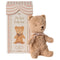 Maileg: Mein erstes Teddy -Pulver -Bär -Maskottchen in einer Schachtel