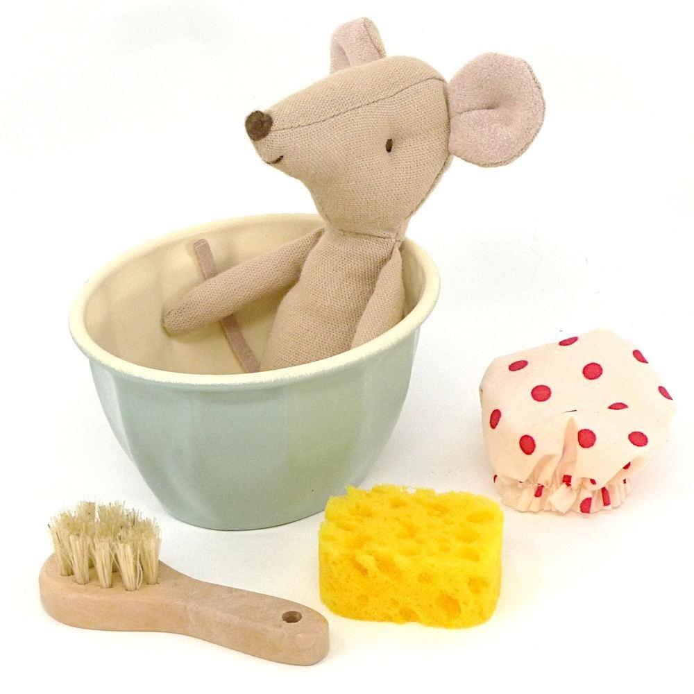 Maileg: Mouse in the bath Mouse Spa & Wellness Big Sister 13 cm
