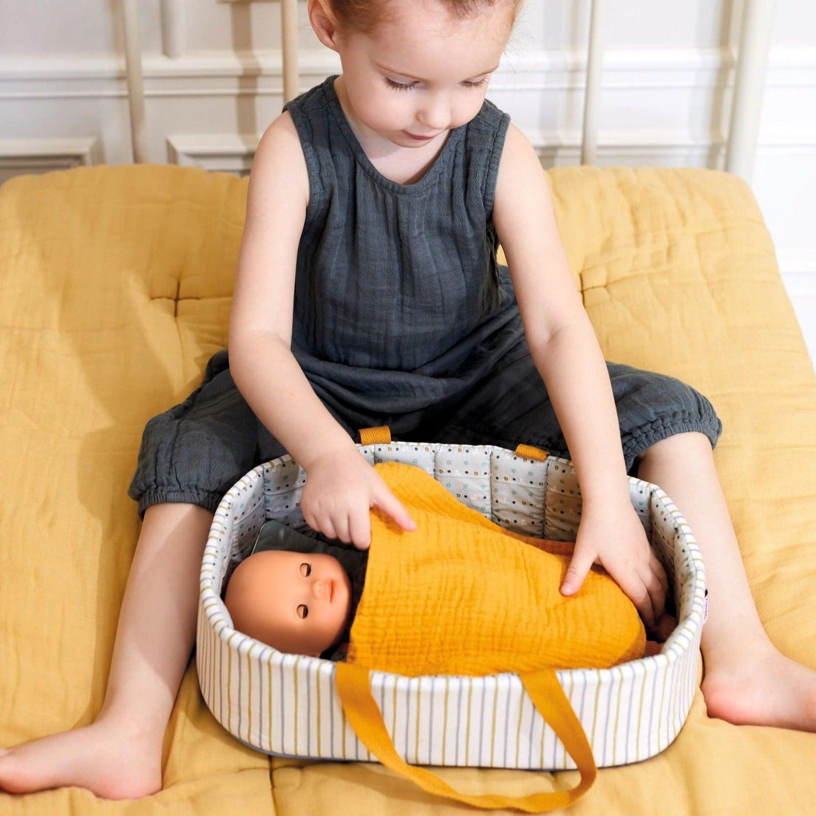 Pomea: porte-bébé en tissu pour rayures de panier de poupée