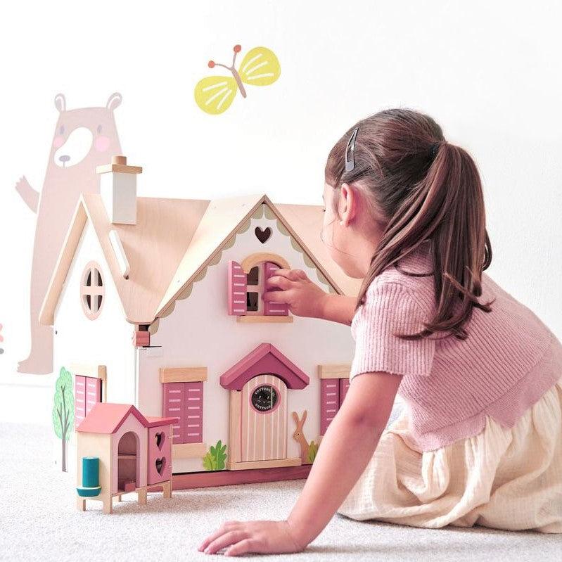 Juguetes tiernos de hoja: casa de muñecas de madera con muebles de cabaña de algodón