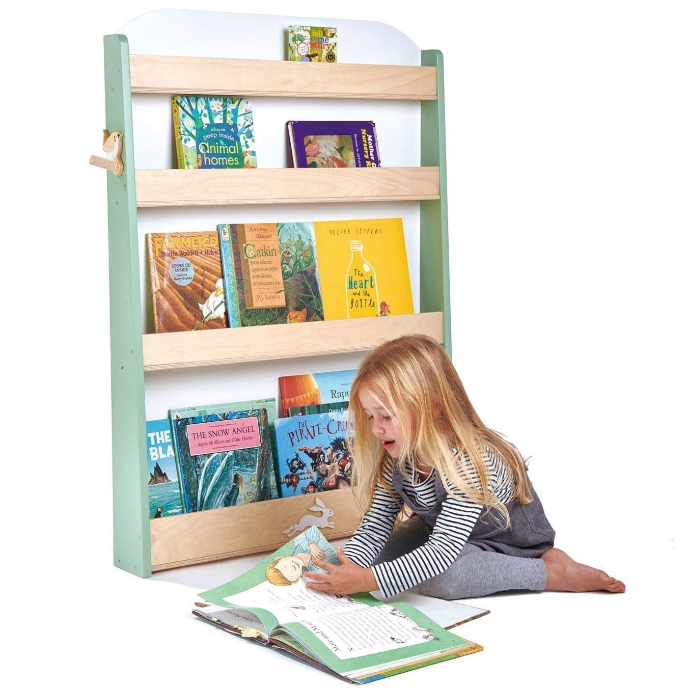 Igračke nježne listove: šumske police za knjige drvene police za knjige