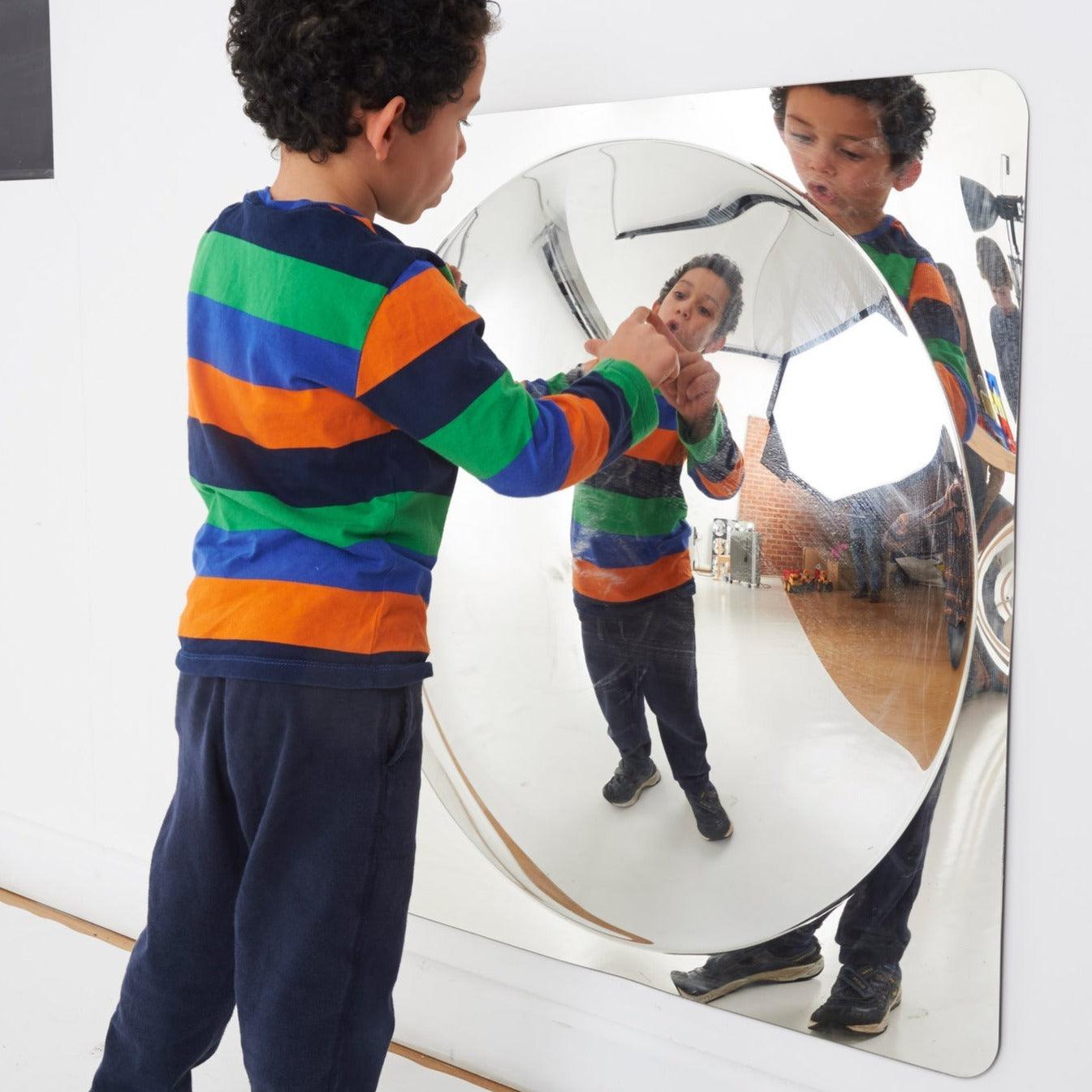 TickiT: гигантско безопасно изпъкнало огледало Гигантско еднокуполно акрилно огледало