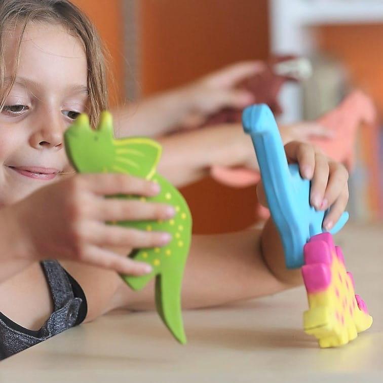 Tikiri: jucărie dinozaur din cauciuc natural dino dino pentru copii