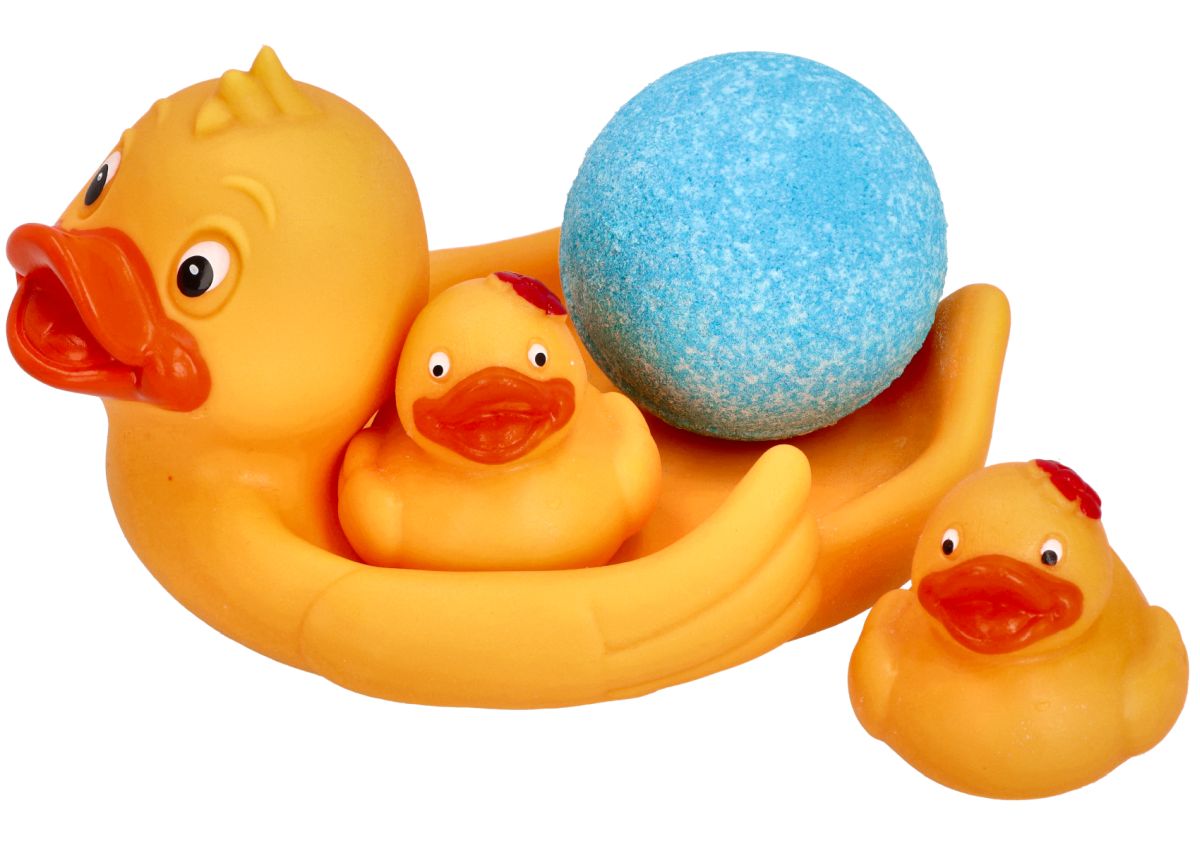 Soins de maman: plat de savon avec canards et boule de bain scintillant