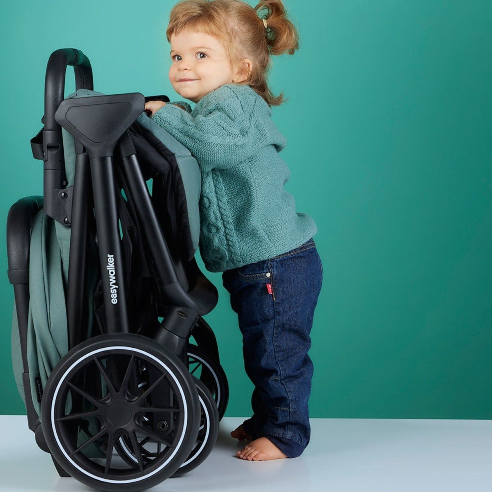 Easywalker: Spacious self-folding stroller Jackey XL